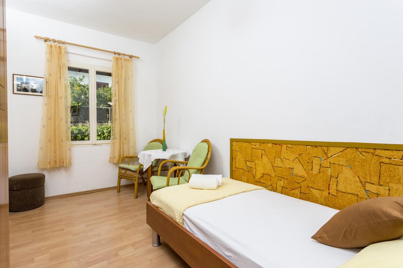 Apartmani Luna Hvar Town Exterior foto