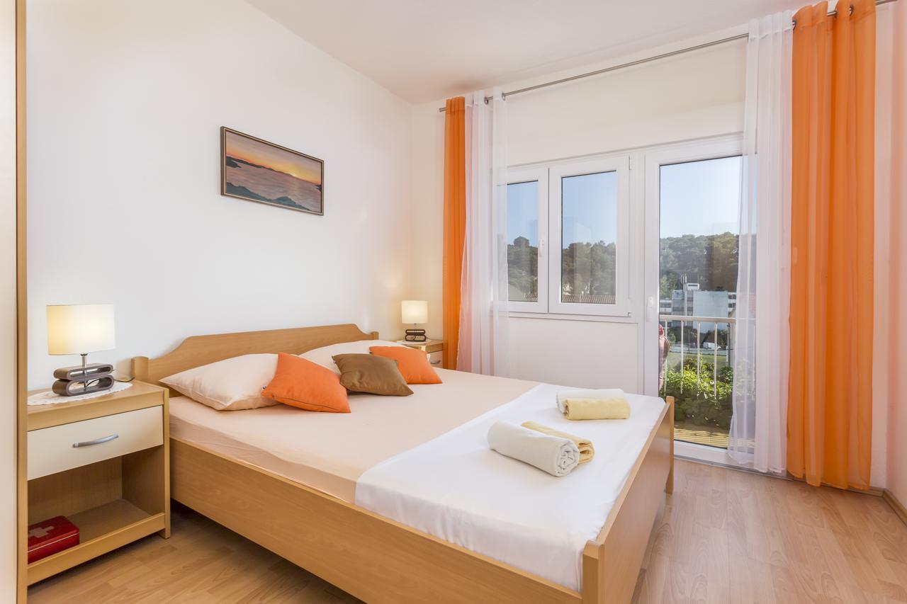 Apartmani Luna Hvar Town Exterior foto