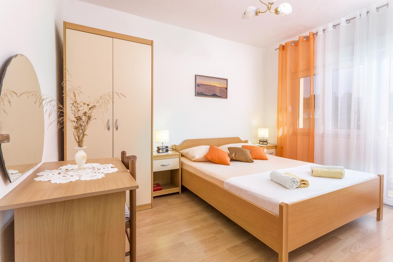 Apartmani Luna Hvar Town Exterior foto
